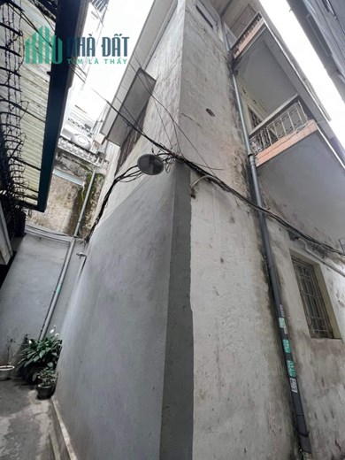 Bán nhà ngõ 279 Đội Cấn Ba Đình rộng đẹp, ô tô đỗ cửa, DT 95 m2, mặt tiền 8.25 m, 15.9 tỷ.