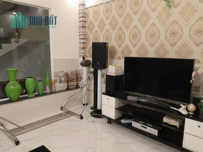 Bán Nhà HXH Huỳnh Văn Nghệ Phường 15 Tân Bình Giá 7.2  tỷ.