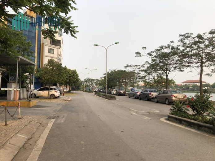 Bán đất Him Lam Thạch Bàn, View vườn hoa, 80 m2, giá chỉ 9,2 tỷ.