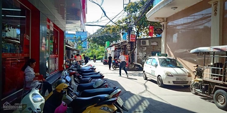Bán nhà 4.5tầng Quận Ba Đình 42m2, giá 8tỷ5 Vĩnh Phúc, ngõ thông KD, ôtô tránh.