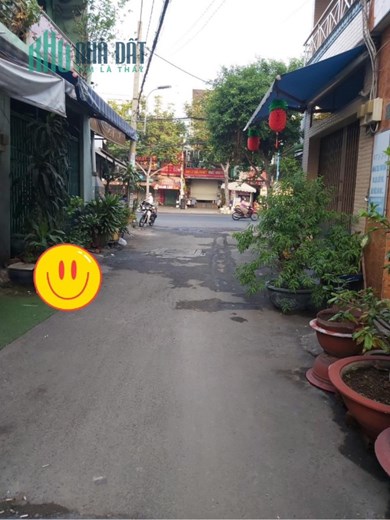 Bán nhà 2 mặt hẻm kênh tân hóa, hẻm ô tô, 39m2 chỉ 5.79 tỷ- sát mặt tiền.