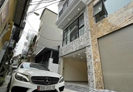 BÁN NHÀ NGUYỄN VĂN CỪ, DT 45M, 6T, 8.95 TỶ, GARA Ô TÔ, THANG MÁY NHẬP KHẨU