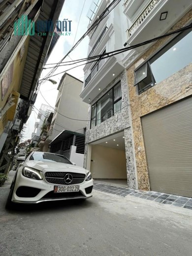 BÁN NHÀ NGUYỄN VĂN CỪ, DT 45M, 6T, 8.95 TỶ, GARA Ô TÔ, THANG MÁY NHẬP KHẨU
