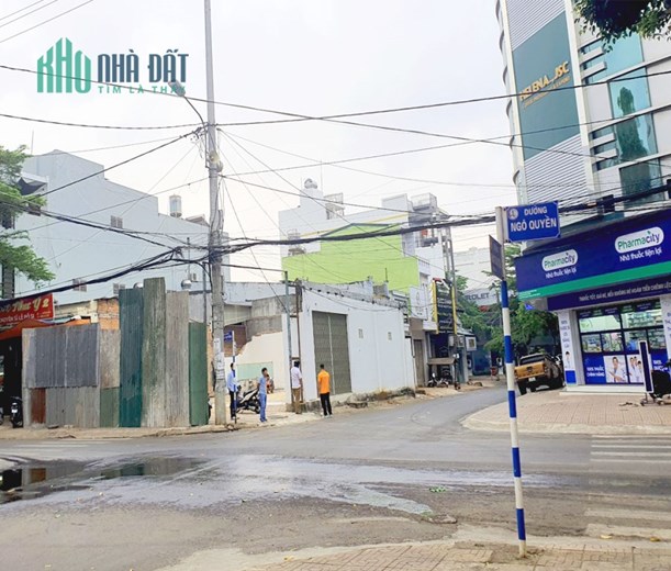 BÁN : KHU ĐẤT 2 MẶT TIỀN, RỘNG, TRUNG TÂM TP. BUÔN MA THUỘT - 28 TỈ