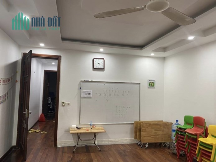 Bán  chuỗi nhà LK Văn Phú- 90m giá chỉ 10 tỷ- 4,5 tầng -Mt 4,5m- đường 24m