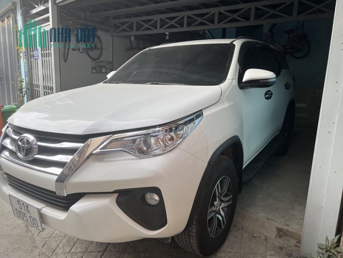 Cần Bán xe  Fortuner Toyota 2019, xe nhà dùng rất kỹ TP.HCM