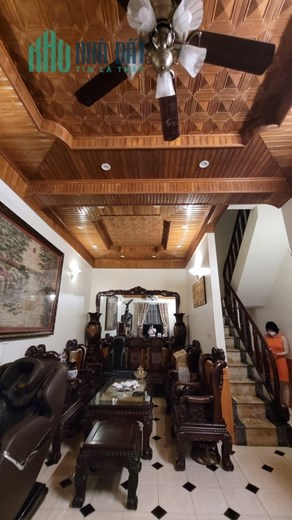 BIỆT THỰ PHỐ NGUYỄN SƠN, DT 97M, 3T, MT 7.2M, 15.4 TỶ, GARA Ô TÔ, DIỆN TÍCH RỘNG