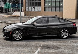 cần bán xe BMW Thể Thao Q.Tân Bình .TP HCM
