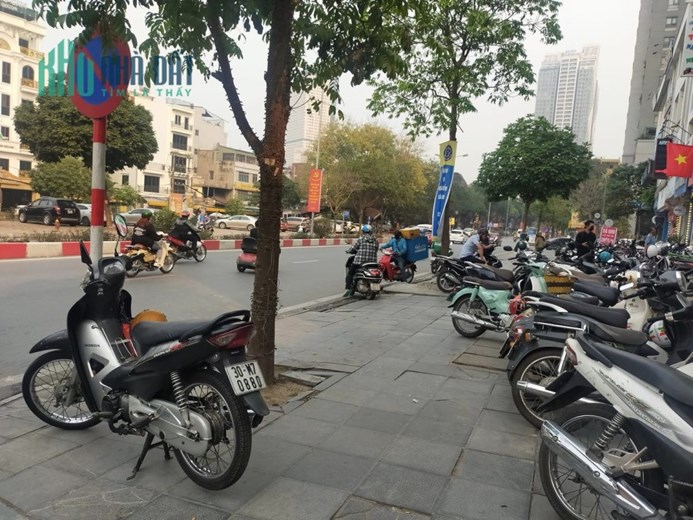 CHO THUÊ KHO XƯỞNG TẠI TỔ 12 YÊN NGHĨA - HÀ ĐÔNG - 200M CÓ GÁC XÉP - ĐƯỜNG Ô TÔ TẢI TRÁNH