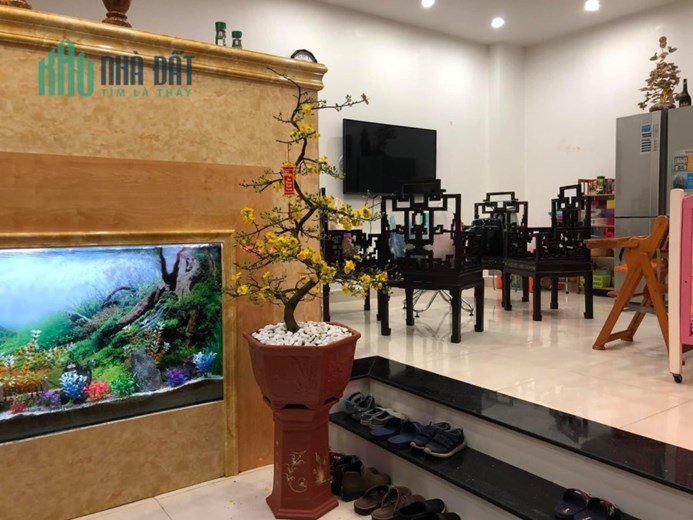 Bán gấp nhà phố Kim Đồng. 46m x 4 tầng x giá 4,35 tỷ. ngõ rộng 2,5m cách phố 30m