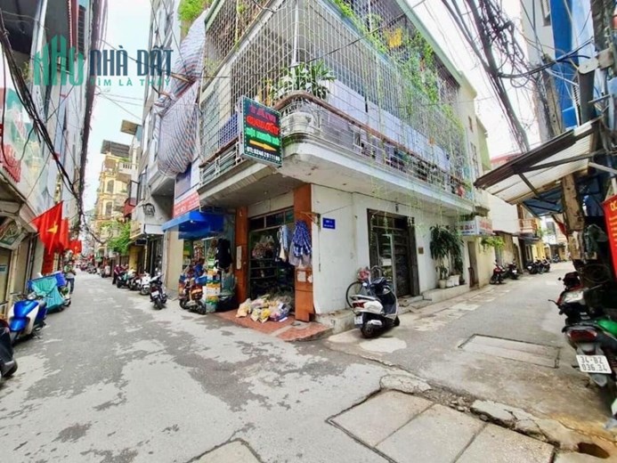 Bán nhà riêng Láng Hạ - Đống Đa - 80m2 * 4,5 tầng - Lô góc, ngõ thông ô tô, KD sầm uất - 13,2 tỷ.