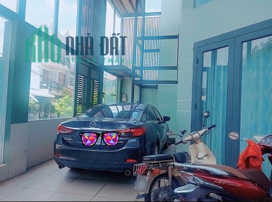 Bán nhà HXH đỗ cửa Quận 7  - 36m2 - 4 Tầng - Giá chỉ 3.95 tỷ - Ms.Trúc 0989810085