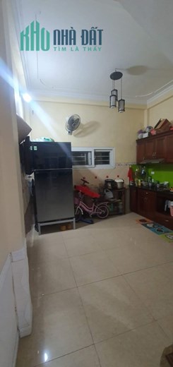 Bán nhà Phố Đại Từ, diện tích 34m2, 4 tầng, giá 3,75 tỷ.
