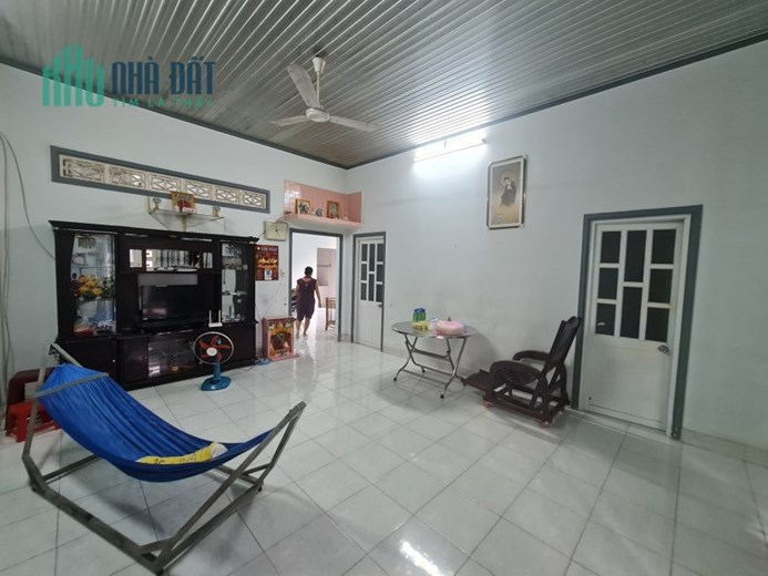 Cần tiền trả nợ cần bán gấp căn nhà tại trung tâm Thị Xã Trảng Bàng, Tây Ninh