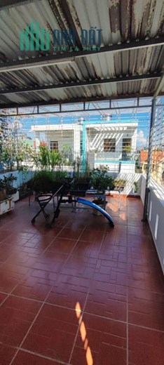 CẦN BÁN GẤP NHÀ MẶT ĐƯỜNG  Đông Trung Hành, Đằng Lâm,Hải Phòng