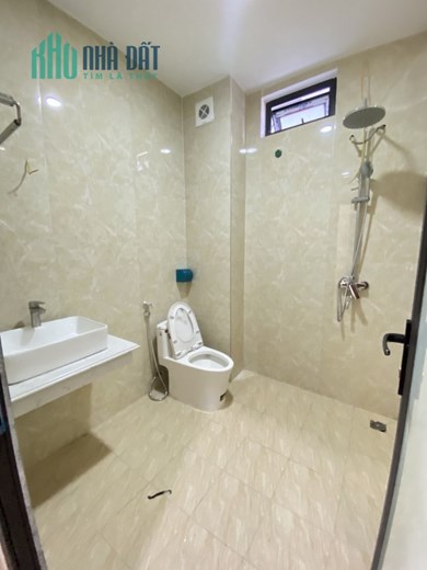 Cần bán nhà đẹp Minh Khai, Hai Bà Trưng, 40m2 x 5 Tầng. Giá 4.2 tỷ