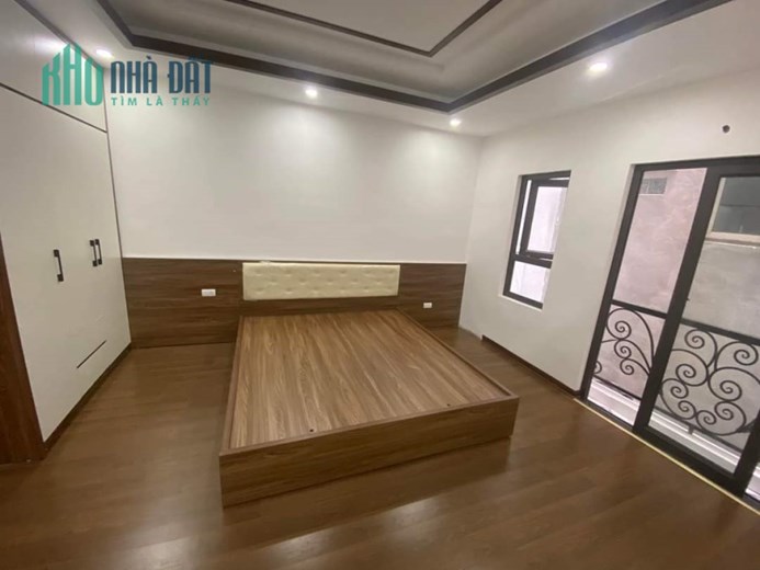 Cần bán nhà đẹp Minh Khai, Hai Bà Trưng, 40m2 x 5 Tầng. Giá 4.2 tỷ