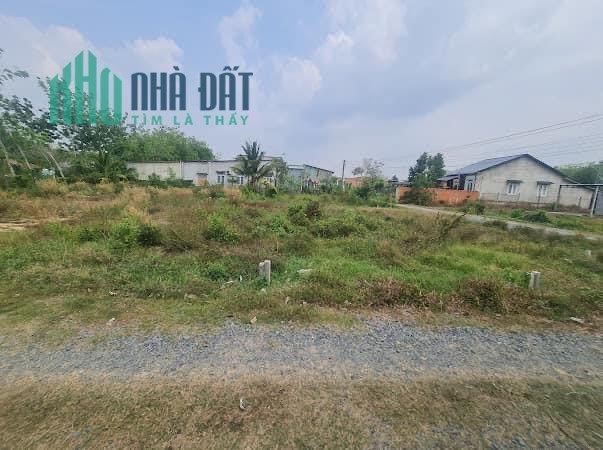 Cần bán 100m2 thổ cư kế trường học mt đường 5m. 450tr hết đất.