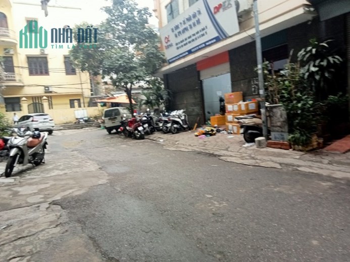 4 tầng phân lô, kinh doanh, VP, vỉa hè, ô tô tránh: 82m, mặt tiền như hậu 5.8m - 18 tỷ Trung Hòa