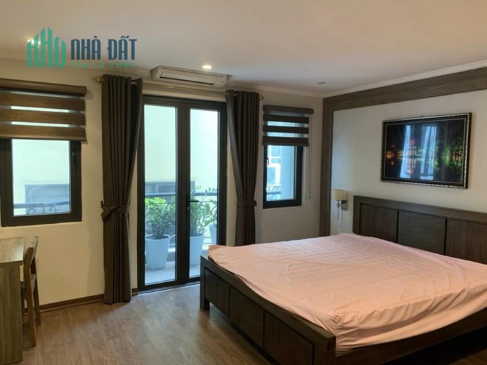4 tầng phân lô, kinh doanh, VP, vỉa hè, ô tô tránh: 82m, mặt tiền như hậu 5.8m - 18 tỷ Trung Hòa