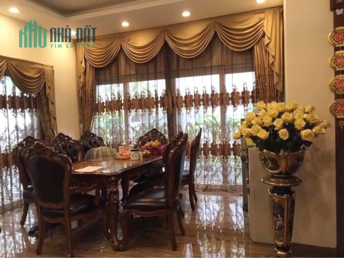 Bán biệt thự nhà vườn đẹp lung linh Vân Trì, Đông Anh, ô tô tránh, 250m2 nhỉnh 10 tỷ