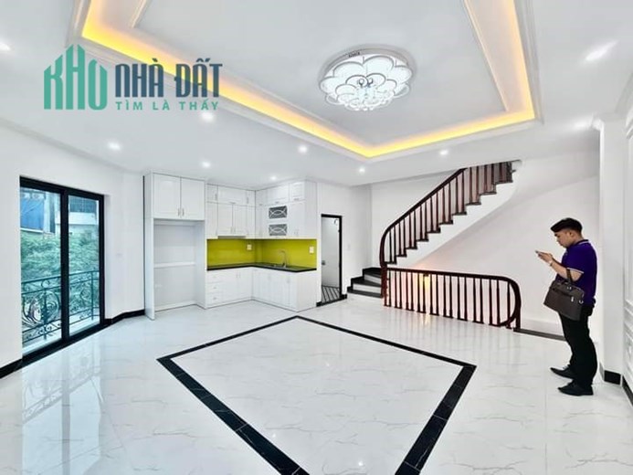 Hà Đông, dt50m2 5 tầng ô tô tránh, viên sân vườn hoa, kinh doanh chỉ 5,9 tỷ