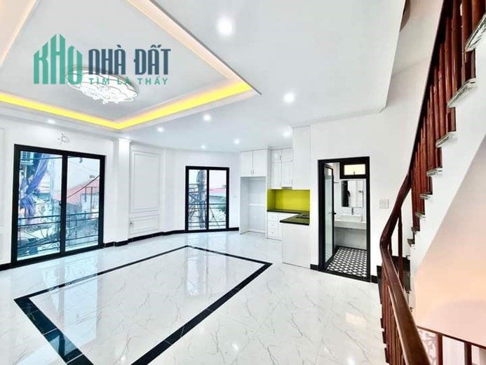 Hà Đông, dt50m2 5 tầng ô tô tránh, viên sân vườn hoa, kinh doanh chỉ 5,9 tỷ