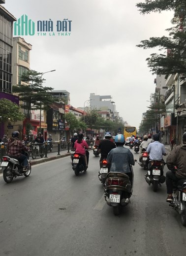 CẦN BÁN GẤP CĂN NHÀ MẶT PHỐ TÔN ĐỨC THẮNG QUẬN ĐỐNG ĐA HÀ NỘI 0913032481