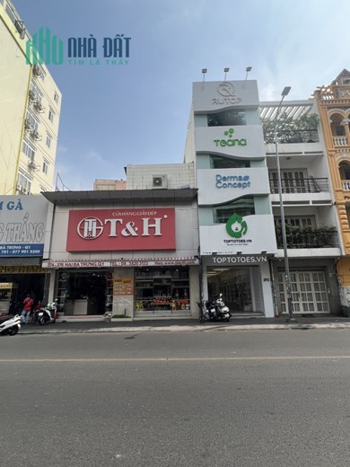 Gia đình di chuyển nên sống cần bán rất gấp biệt thự 2 MT Pasteur 15x14m trệt + 2 lầu, chỉ 39 tỷ TL