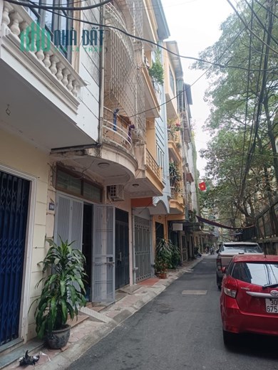 Bán nhà Chùa Bộc, Đống Đa 2 mặt ngõ ô tô tránh, kinh doanh giá 8,9 tỷ.