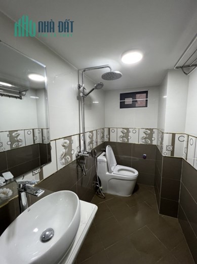 Bán nhà phố Chính Kinh 45mx4T ngõ nông gần ô tô hàng xóm Royal City nhà đẹp ở ngay nhỉnh 4 tỷ
