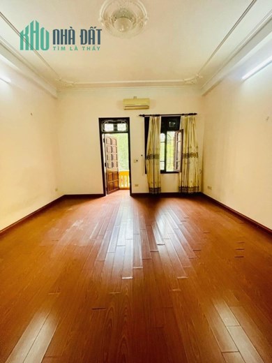 Bán nhà phố Nguyễn Ngọc Nại quận Thanh Xuân TUYỆT ĐẸP, 135m, 5.2m mặt tiền, chỉ 18.5t