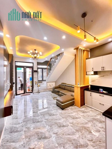 Nơi an cư lý tưởng với ngôi nhà 2 tầng giá chỉ 2 tỷ 550 triệu tại Đồng Văn Cống