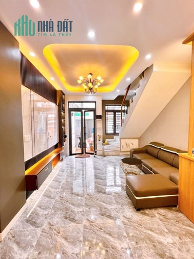 Nơi an cư lý tưởng với ngôi nhà 2 tầng giá chỉ 2 tỷ 550 triệu tại Đồng Văn Cống