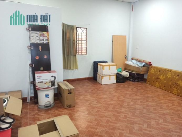 Nhà 3.5 Tỷ - Hẻm Xe Hơi - 2  Tầng 80m2 Giá Quá Rẻ .