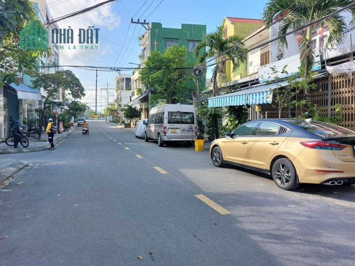 CẦN BÁN NHÀ MẶT TIỀN ĐƯỜNG 10M5 TRƯƠNG ĐỊNH. QUẬN SƠN TRÀ. 3 TẦNG.3PN. CHỈ 7,X TỶ