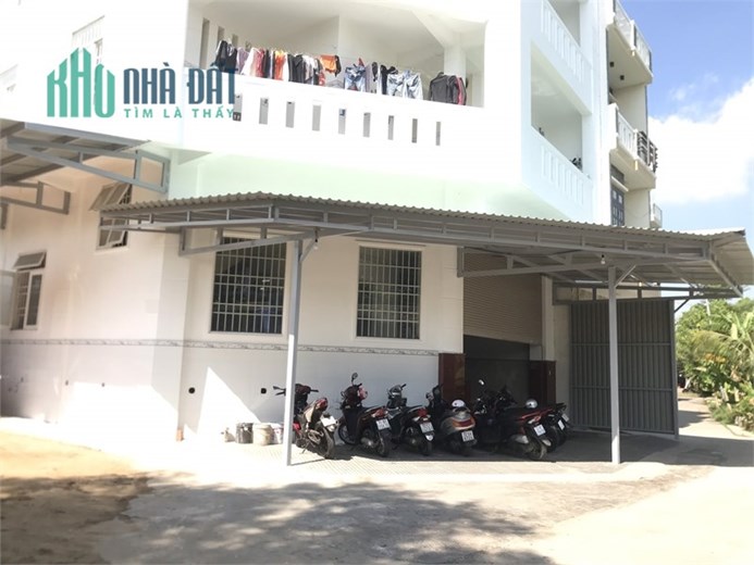 Cho thuê phòng trên tầng 5 sân thượng tòa nhà ở Chí Linh P10, TP Vũng Tàu