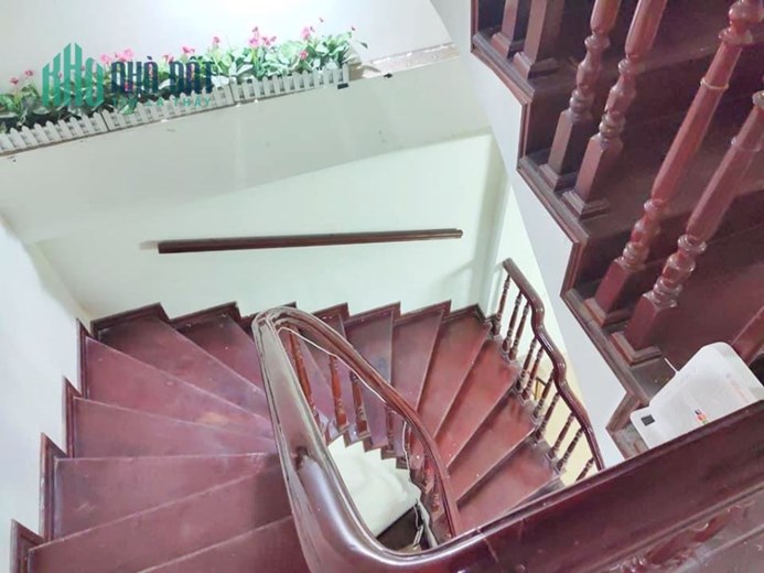 Chính Chủ B.á.n gấp nhà Phân Lô, Ô TÔ, Nguyễn Khánh Toàn, 50m2 x4T