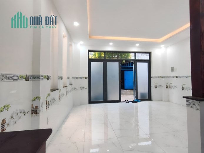 Nhà mới ở ngay Linh Đông DTSD 54m xe tải đỗ cửa Gần Kha Vạn Cân