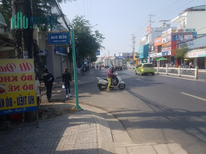 Cho thuê nhà mặt tiền 150m2 đường 30/4 cạnh kcn đông xuyên, tp.vũng tàu