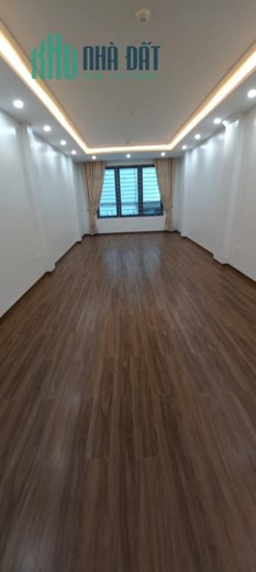 Bán nhà 149m2 Ngõ 28 Tứ Liên, Tây Hồ Gara Ô tô Tránh Thang máy 17 Tỷ