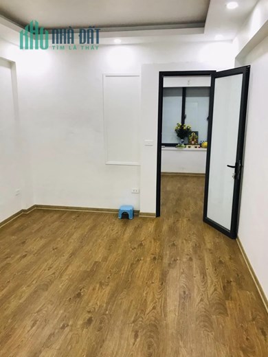 Tập thể Hoàng Ngọc Phách - Đống Đa, 70m2, 2PN, 2.58 tỷ