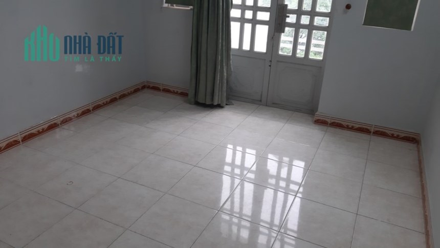 Cho Thuê Nhà Đang Ở Dư 2 Phòng Cho Nữ Sinh Viên Tại Mặt Tiền Đường 783 Tạ Quang Bửu Vị Trí Đẹp.