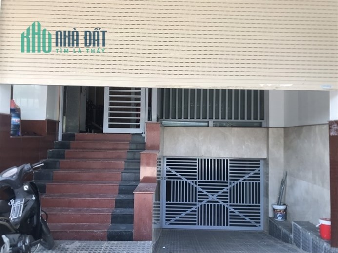 Cho thuê phòng tầng 5 sân thượng căn hộ thang máy tại chí linh p10, tp.vũng tàu