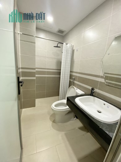 Bán Tòa Nhà CHDV ngang 20m x25m Ngay Công Viên Phần Mềm Quang Trung Quận 12.
