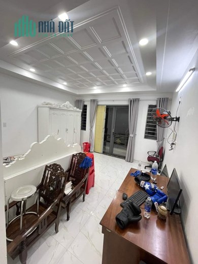 Ngộp-Bán nhà mặt tiền hẻm kinh doanh Dương Bá Trạc, 5 tầng chỉ 7tỷ