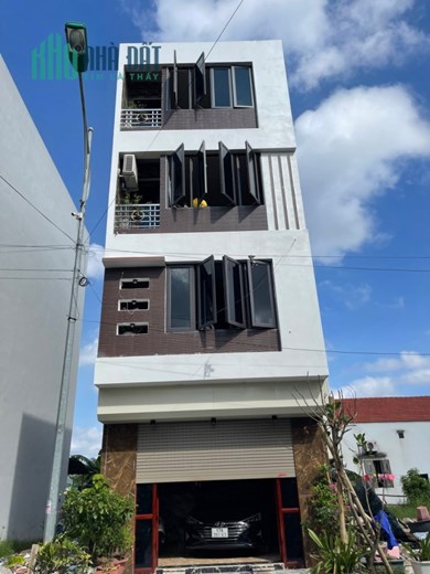 CHÍNH CHỦ CẦN BÁN NHÀ CĂN NHÀ 4 TẦNG XÃ PHÚ XUÂN, THÀNH PHỐ THÁI BÌNH