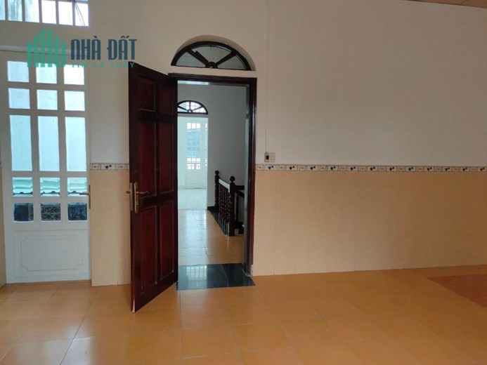 Nhà 2 tầng, 5.9 nở hậu 7x17m. Giá 3,950tr. Đông Lân 1 Bà Điểm. Hóc Môn