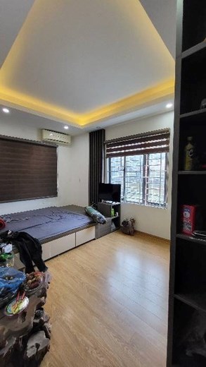 Nhà Cách Mặt Phố Hào Nam 3m Giá Chỉ 3Tỷ