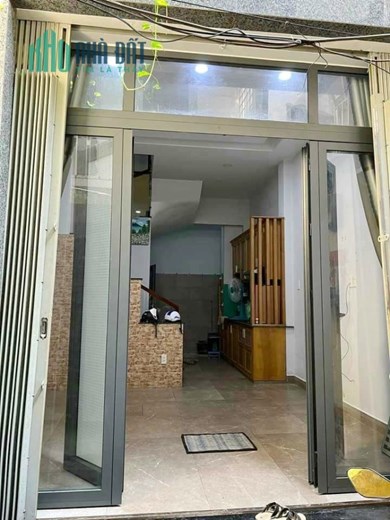 Nhà thuê 4 Tầng mới hẻm 89 Nguyễn Trãi P Bến Thành Q1 - Giá : 18 Triệu